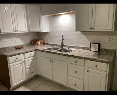 909 Woodcrest Dr, Houston, TX 77018 - photo 3