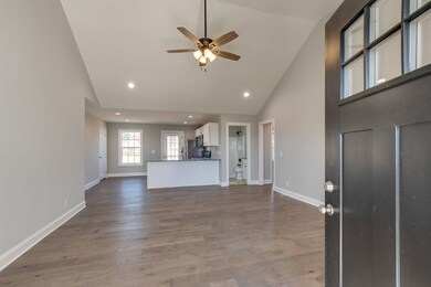 400 Rose Ln, Shelbyville, TN 37160 - photo 5