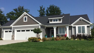 1417 Chase Farms Dr, Byron Center, MI 49315 - photo 4