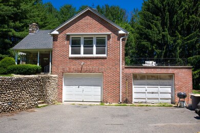 54 Roy St, Ludlow, MA 01056 - photo 4