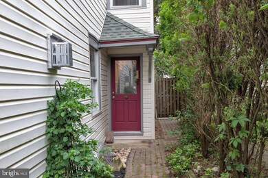 82 S Clinton St, Doylestown, PA 18901 - photo 5