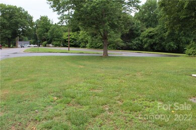 1221 Belle Ave, Statesville, NC 28677 - photo 6