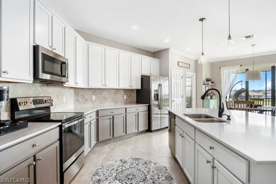 Gourmet kitchen