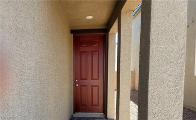 8962 Lucky Crest St, Enterprise, NV 89113 - photo 3