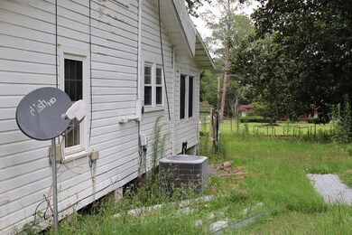 1008 Coweta Ave N, Douglas, GA 31533 - photo 2