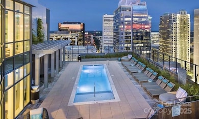 225 S Poplar St unit A5, Charlotte, NC 28202 - photo 2