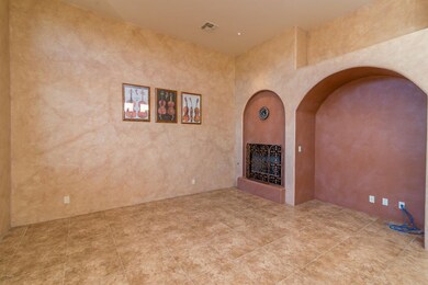 Great Room With Entertainment  Space