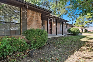 3011 W Berwick St, Claremore, OK 74017 - photo 5