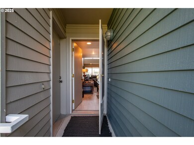 148 N Hayden Bay Dr unit 148, Portland, OR 97217 - photo 6