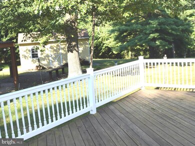 38 Cherokee Trail, Berkeley Springs, WV 25411 - photo 5