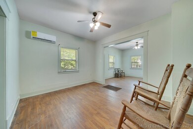 300 N C Ave, Cleveland, OK 74020 - photo 6