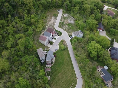 906 Treeline Dr, Fort Mitchell, KY 41017 - photo 2