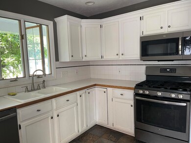 2074 87th St SW, Byron Center, MI 49315 - photo 5