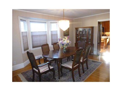 28 Sayles Ave, Pawtucket, RI 02860 - photo 6