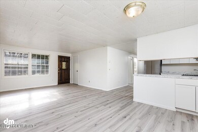 1510 Marten St, Anchorage, AK 99504 - photo 3