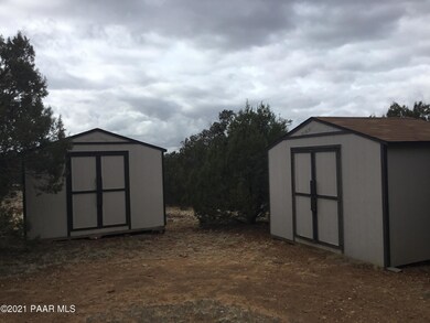 5986 N Forest Line Rd, Ash Fork, AZ 86320 - photo 3
