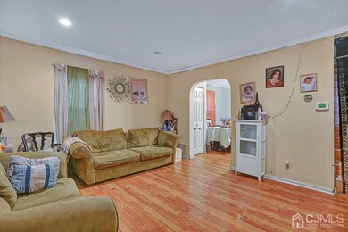 708 Front St, Dunellen, NJ 08812 - photo 4