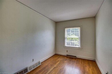 1454 Sunset Dr, Asheboro, NC 27205 - photo 6