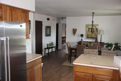 Kitchen.Dining
