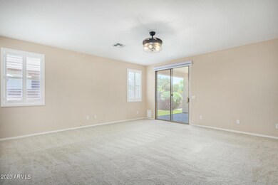 1377 E Chestnut Ln, Gilbert, AZ 85298 - photo 5