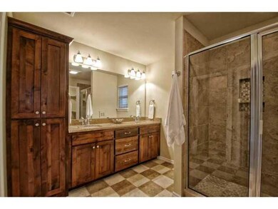 Master Bath/Spa.