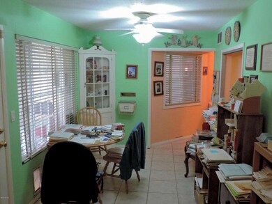 13681 N Newcastle Dr unit 15C, Sun City, AZ 85351 - photo 7