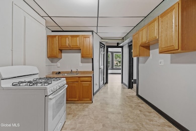 9-web-or-mls-22-1st-st