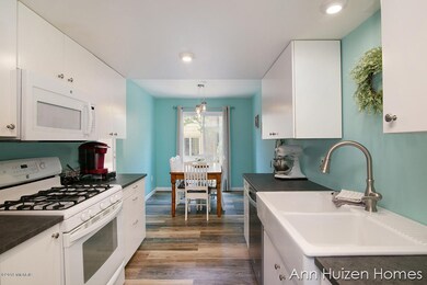 2713 Zuni Trail SE unit 16, Grand Rapids, MI 49506 - photo 4