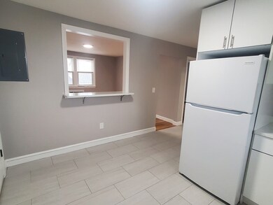 433 B Sea St unit 5, Quincy, MA 02169 - photo 5
