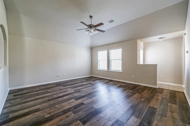 4714 Lake Rim Dr, Alvin, TX 77511 - photo 5