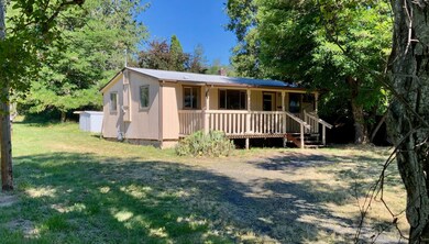 1550 NW Highland Ave, Grants Pass, OR 97526 - photo 3