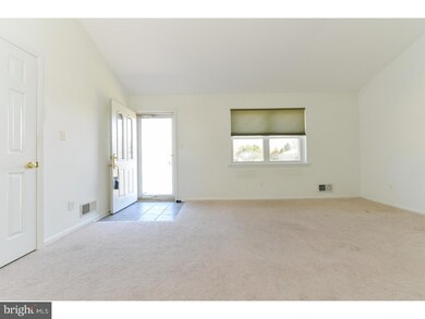 2 Bass Ct, Newark, DE 19713 - photo 2