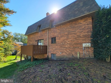 1167 Putnam Blvd unit 14, Wallingford, PA 19086 - photo 2