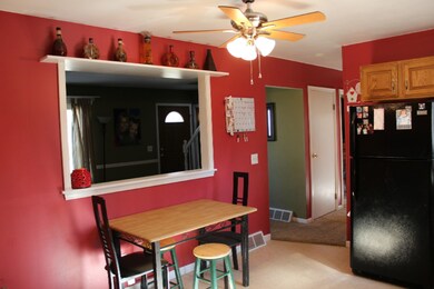 kitchen 2.jpg