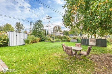 Exterior - Back 20170909-DW-1084-SMALL