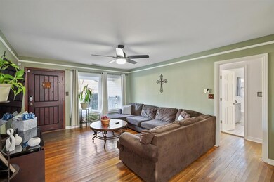 317 Norwood Dr, Hurst, TX 76053 - photo 3