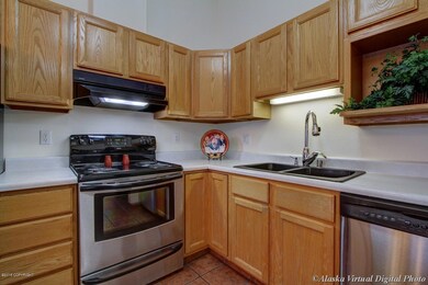 Tayshee Kitchen 3