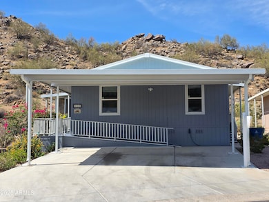 2233 E Behrend Dr unit 203, Phoenix, AZ 85024 - photo 2