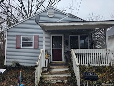 1633 Illinois Ave, Lansing, MI 48906 - photo 2