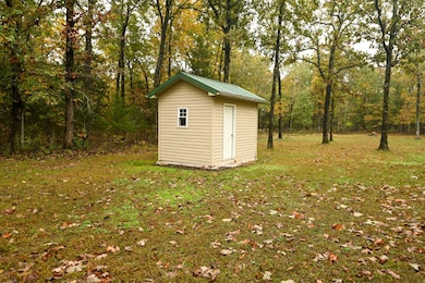 24900 Englewood Ln, Lebanon, MO 65536 - photo 4