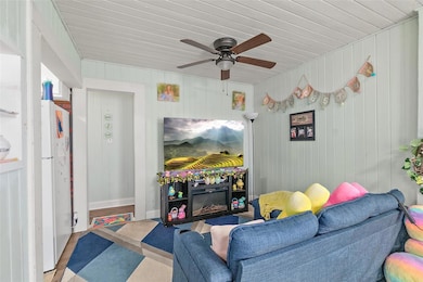 228 N Orange St unit A, Bunnell, FL 32110 - photo 6