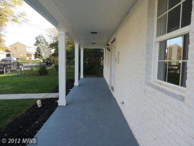 119 Courtney Dr, Manassas Park, VA 20111 - photo 4