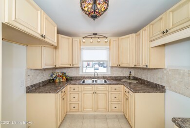 414 Myrtle St Jeff-17
