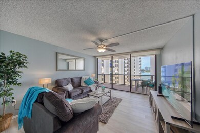 440 S Gulfview Blvd unit 701, Clearwater Beach, FL 33767 - photo 4