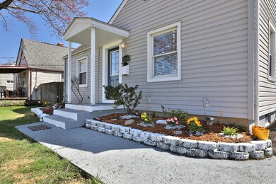 2830 Front Porch