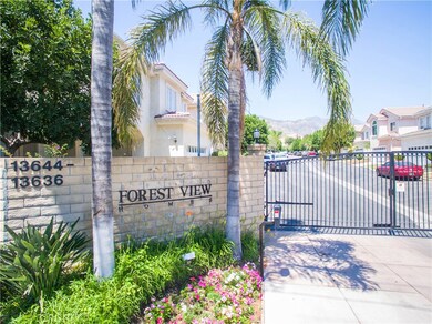 13626 1/2 Dronfield Ave, Sylmar, CA 91342 - photo 7