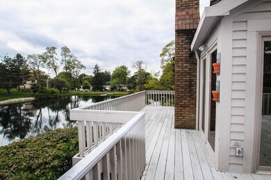 6049 Cranberry Ct, Columbus, OH 43213 - photo 5