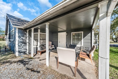 1415 Church St, Sulphur Springs, TX 75482 - photo 2