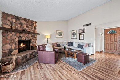06-Living Area