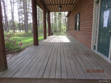 205 Jennings Rd - Front Porch